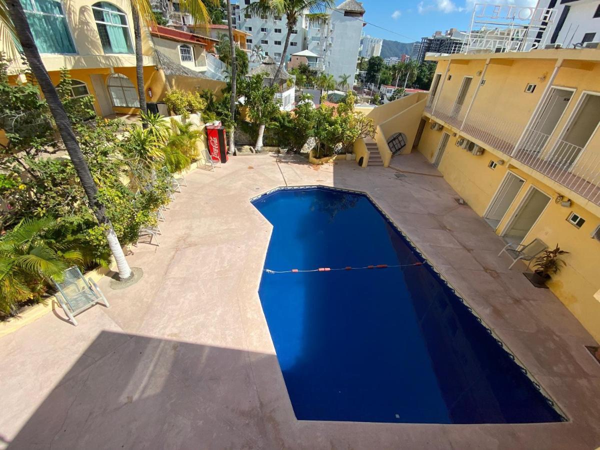 Oyo Hotel Villas Paraiso Stephany Acapulco Exterior photo